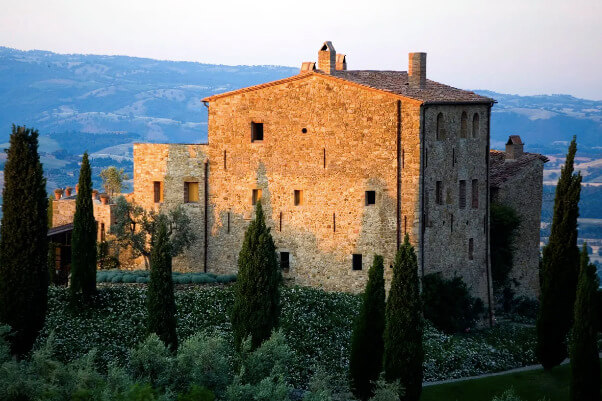 فنادق في القلعة