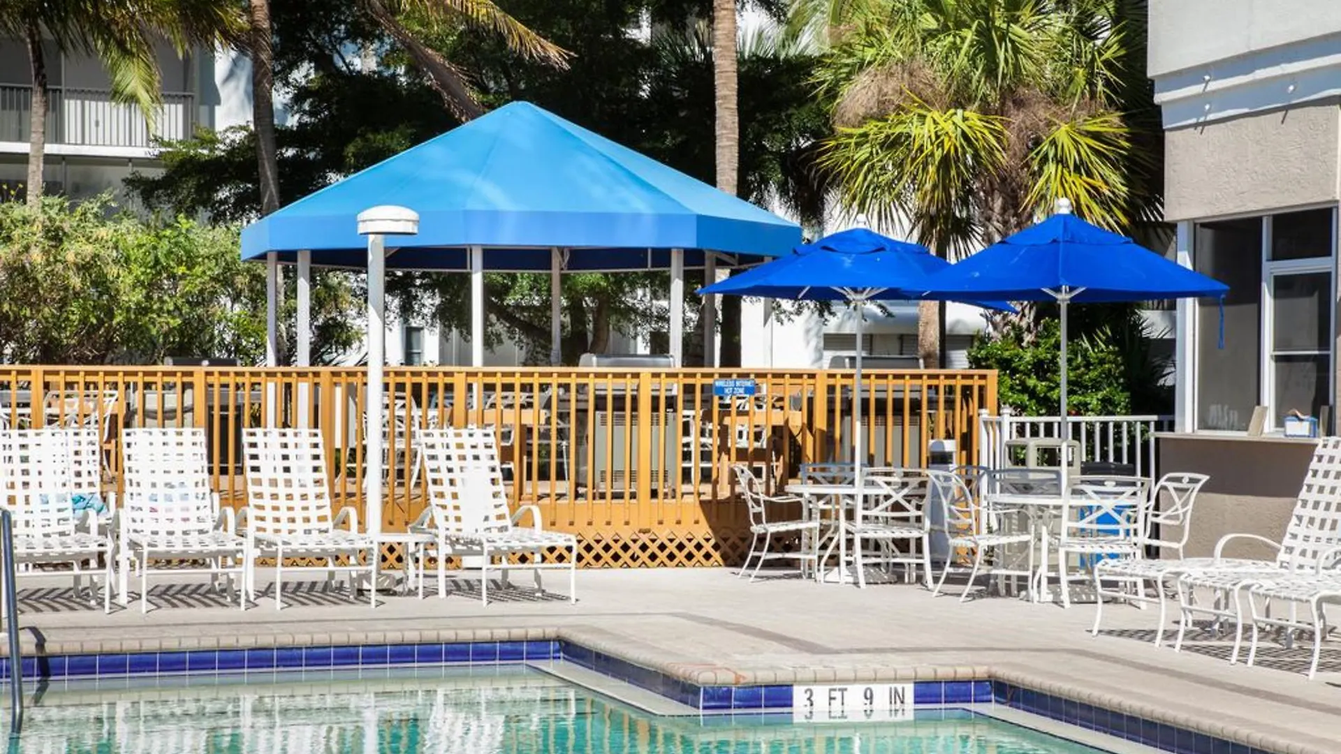 Gullwing Resort Fort Myers Beach