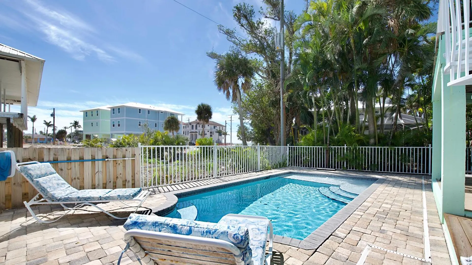 Key Lime By Sun Palace Vacations Fort Myers Beach