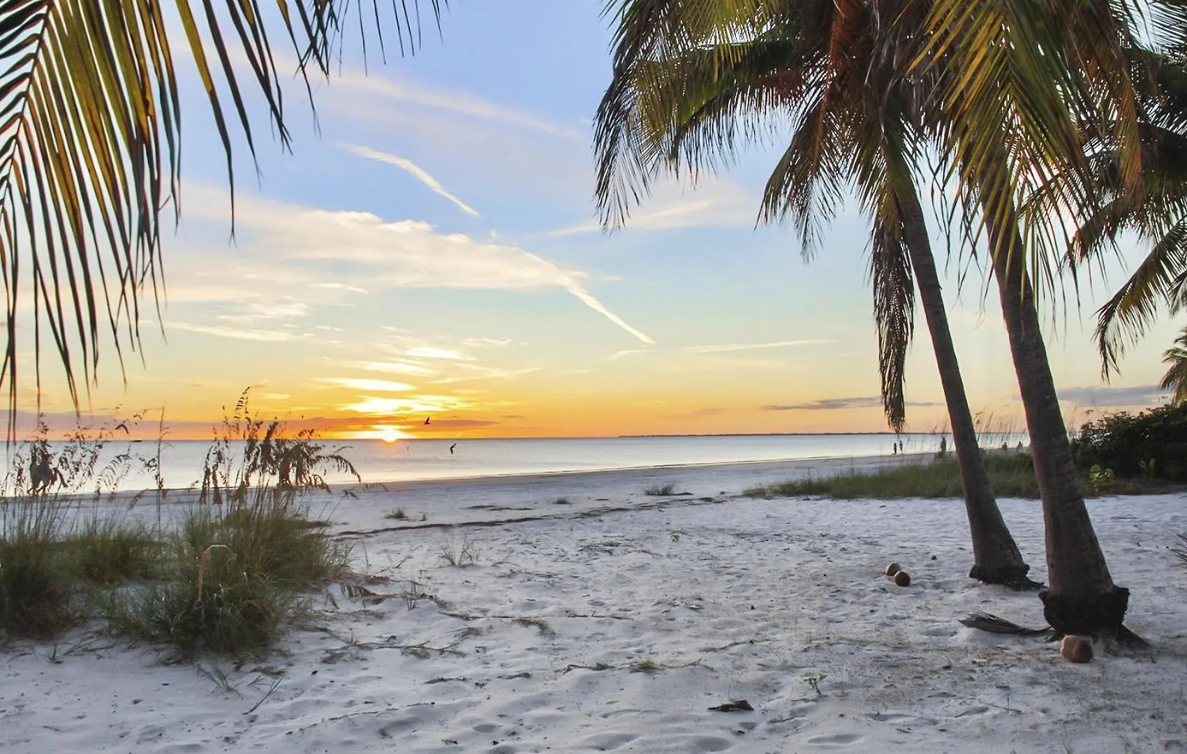 Easy And Lazy Retreat By Sun Palace Vacations Fort Myers Beach