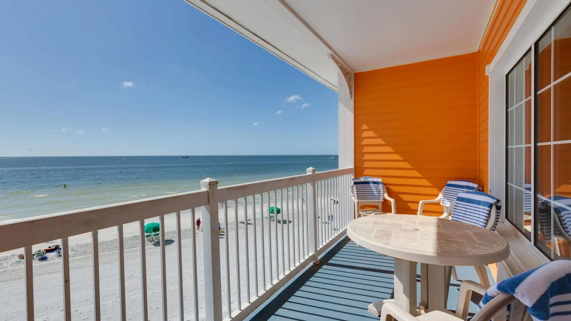 Resort Pierview And 2*