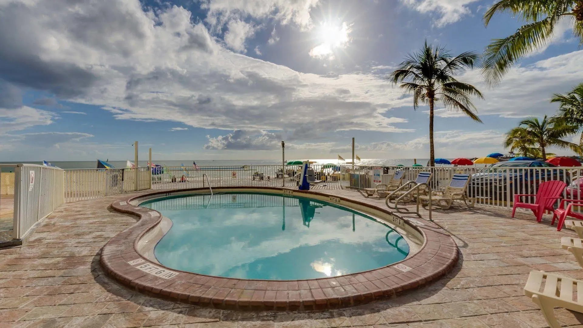 Pierview And Resort