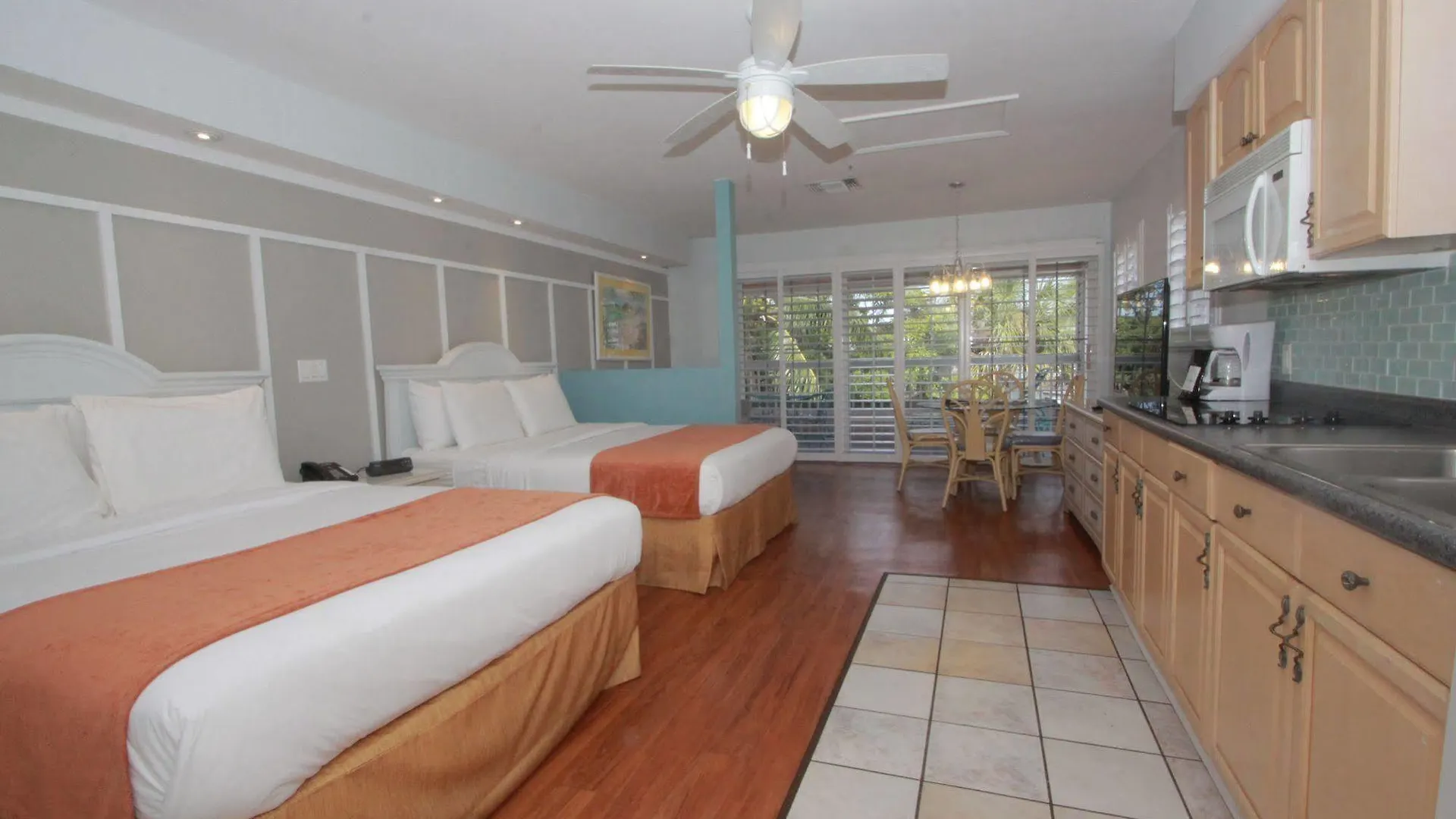 Locanda Lighthouse Resort: & Fort Myers Beach