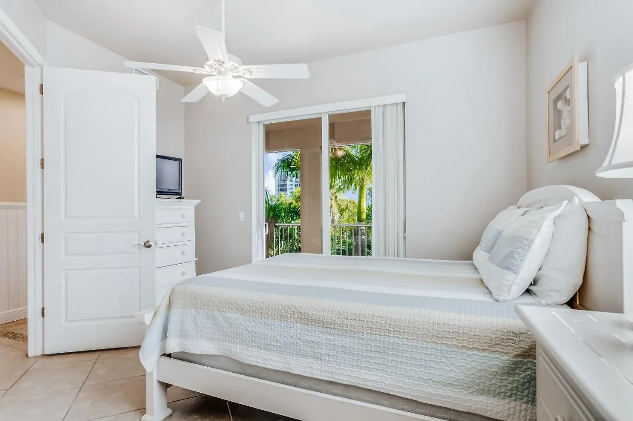 דירה Whitecap Beachfront Splendor פורט מיירס ביץ'