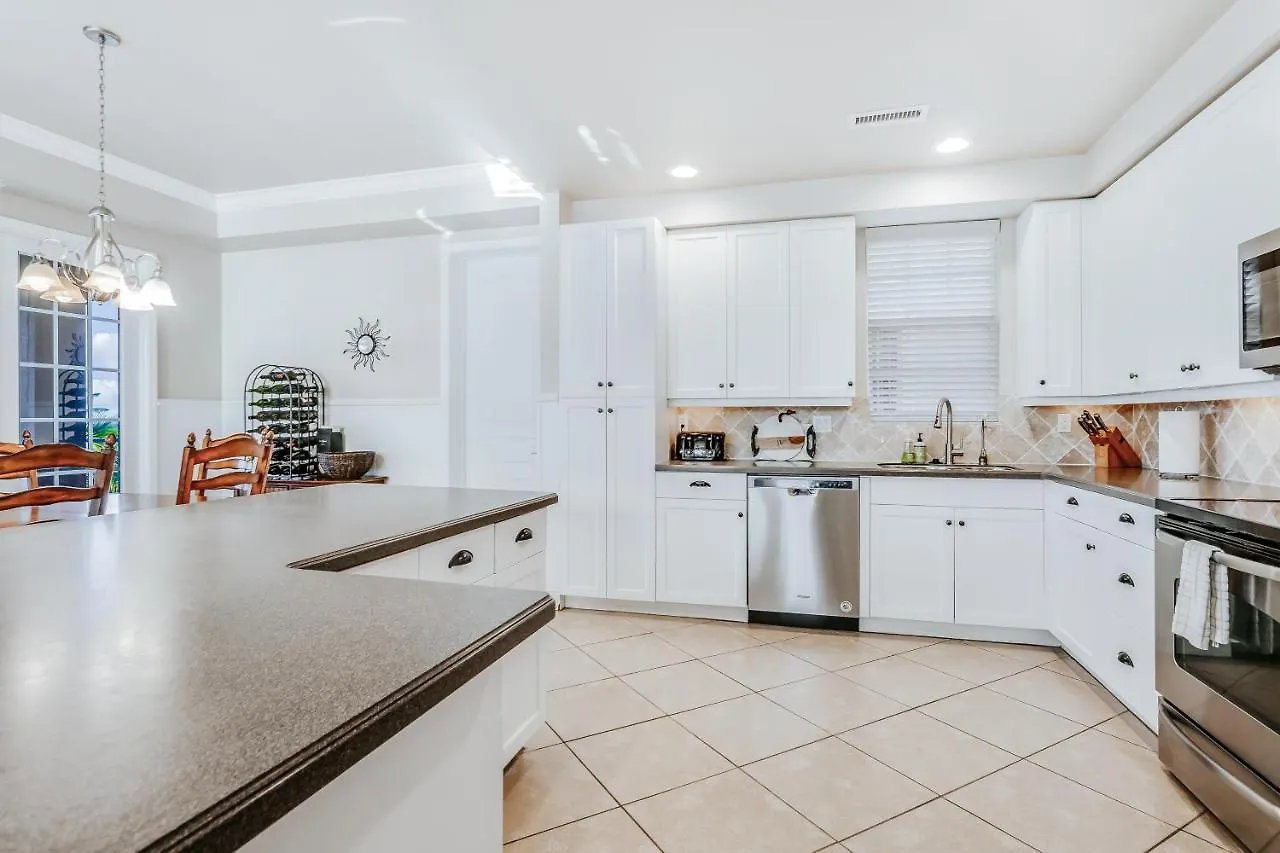 Whitecap Beachfront Splendor *