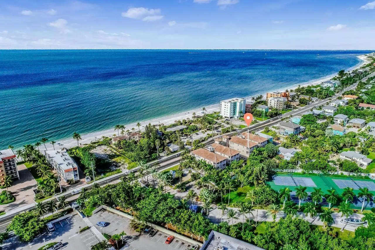דירה Whitecap Beachfront Splendor *