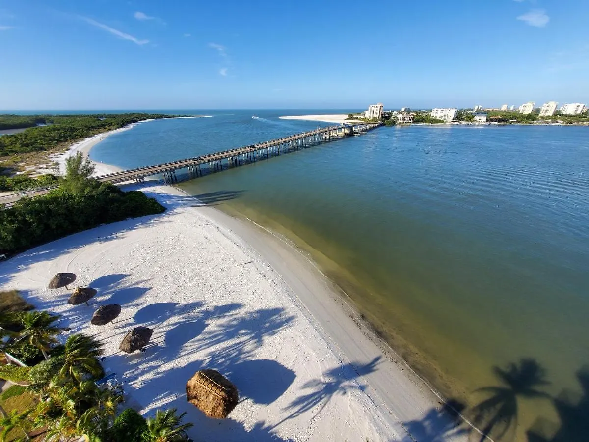Lovers Key Club By Sandy's Beachfront *