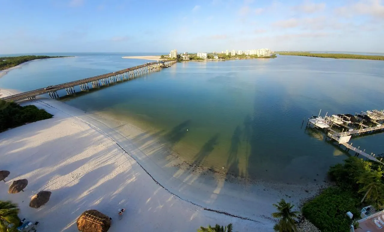 Lovers Key Club By Sandy's Beachfront