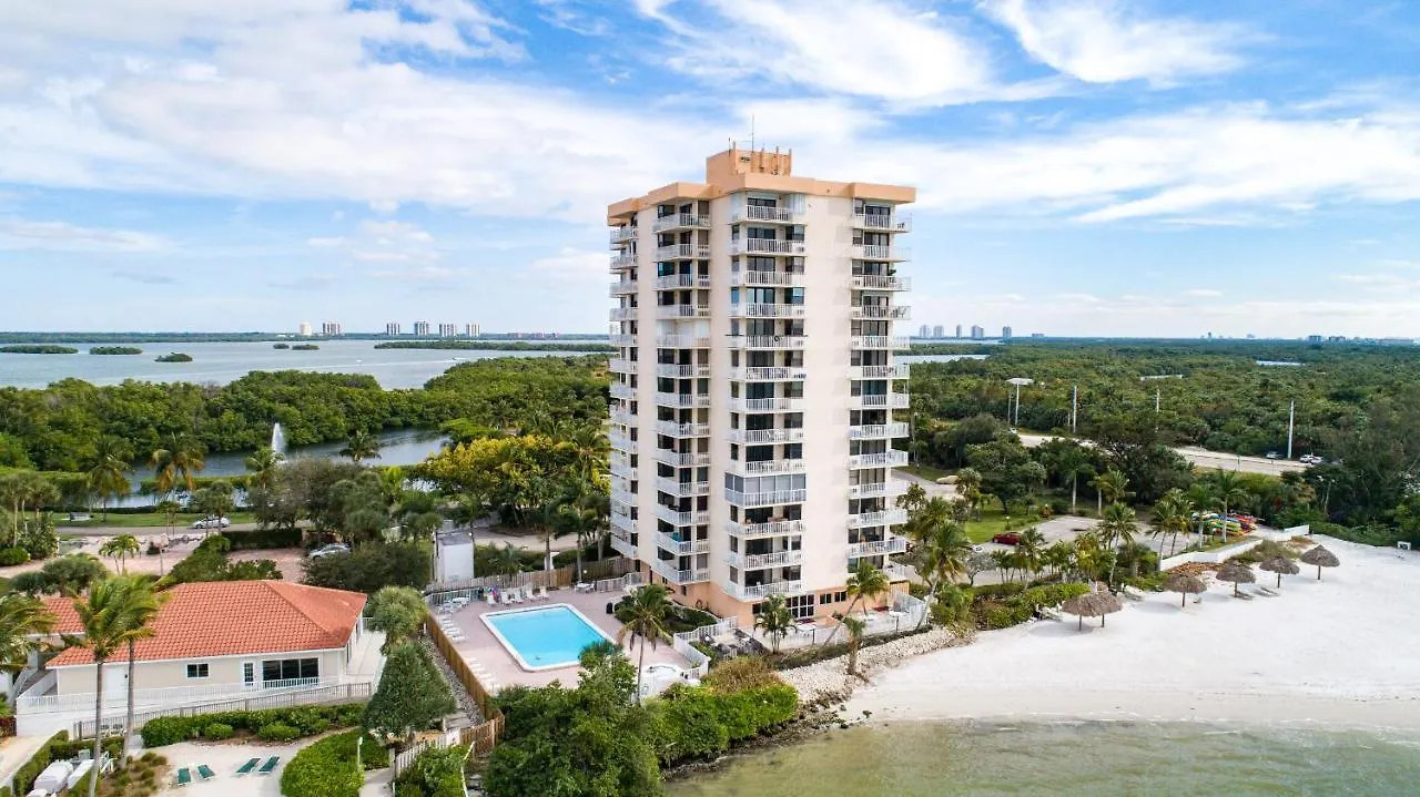 Lovers Key Club By Sandy's Beachfront *