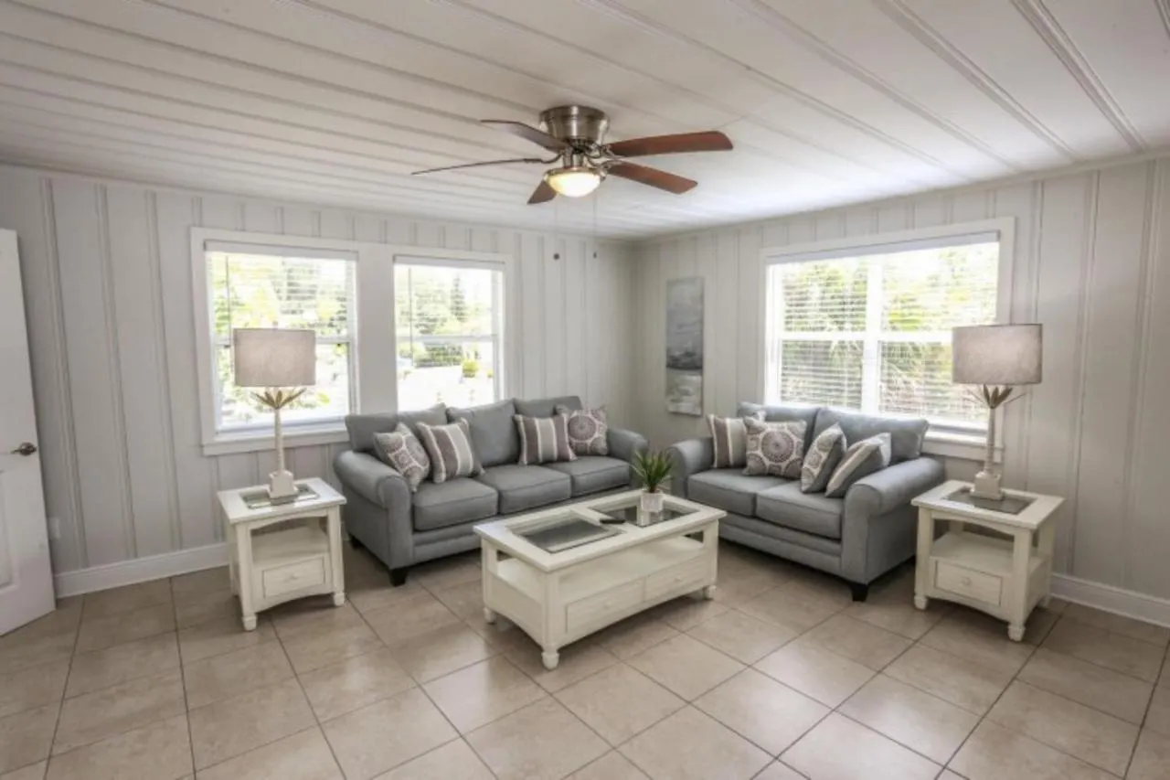 6050 Estero Blvd B 펜션 *