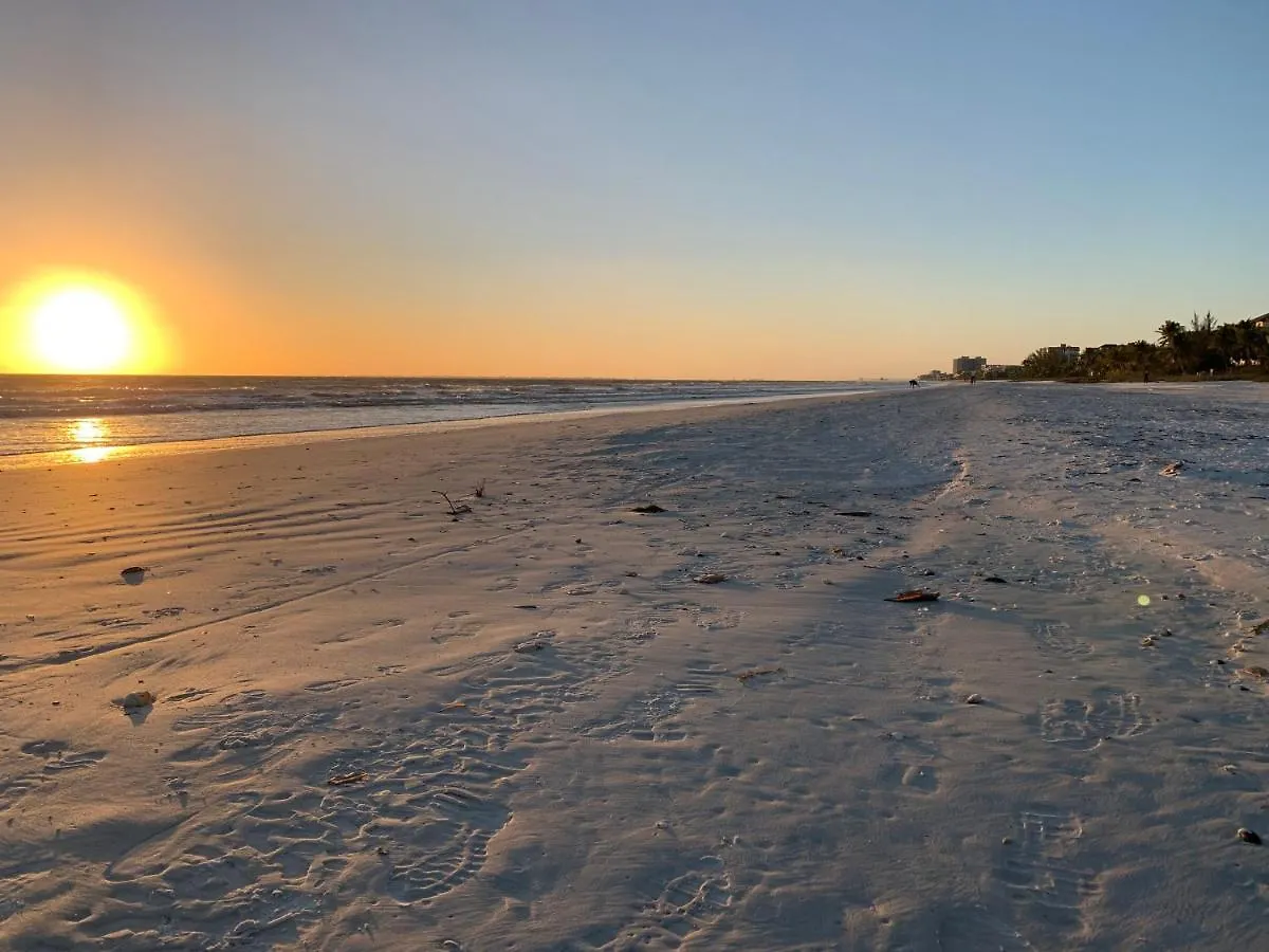 Myerside And Estalagem Fort Myers Beach