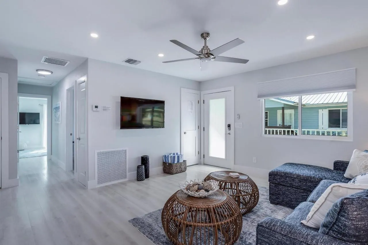 253 Ostego Drive By Coastal Vacation Fort Myers Beach