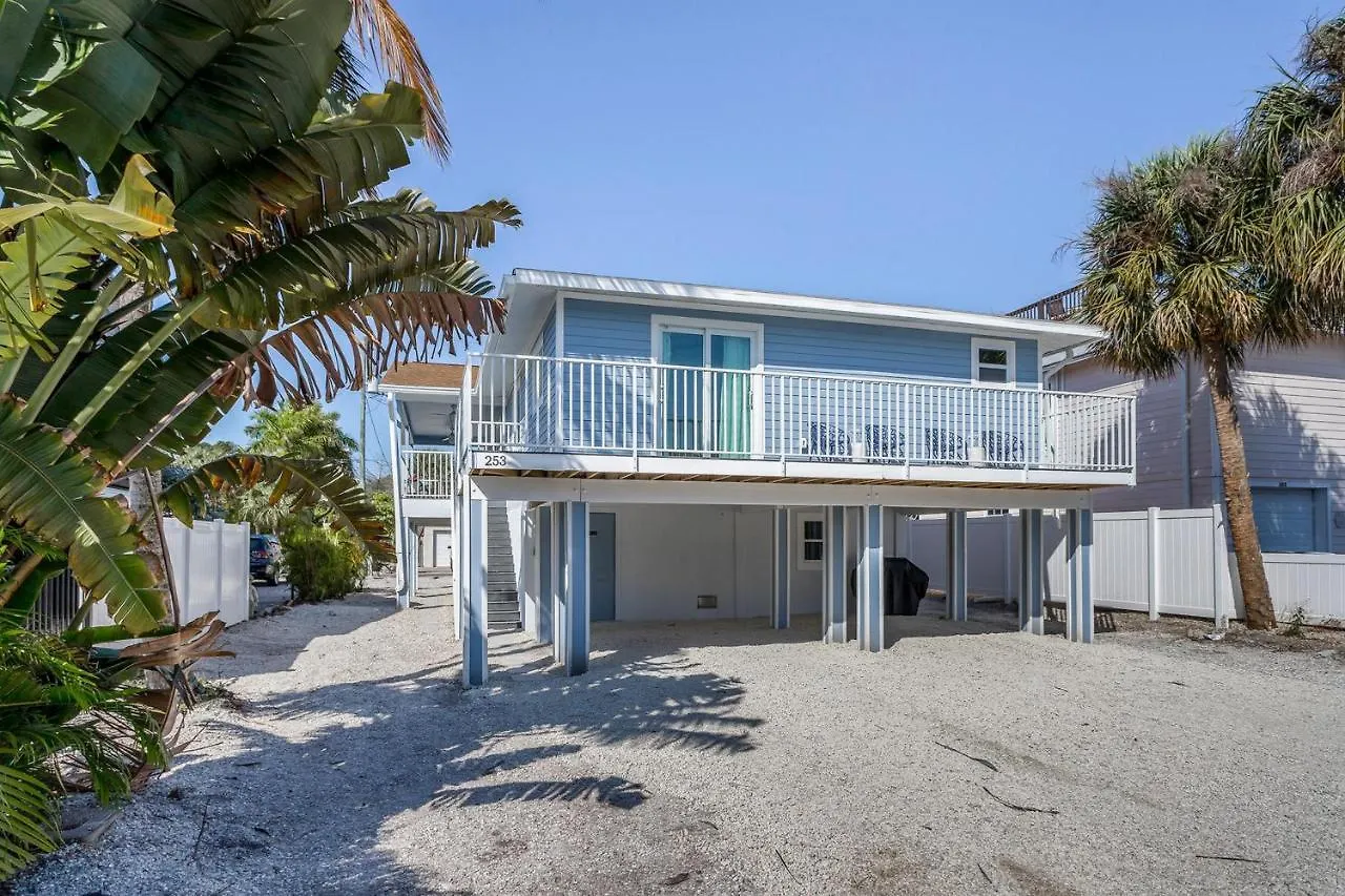 253 Ostego Drive By Coastal Vacation Fort Myers Beach