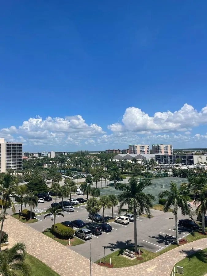 Estero & Tennis Club By Check In Vacation