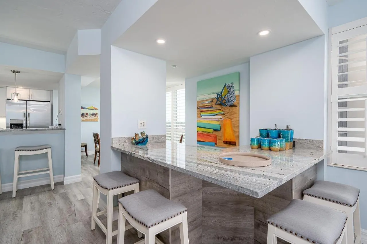 Immaculate Direct Gulf Front 3 Bedroom - Gullwing 505 *