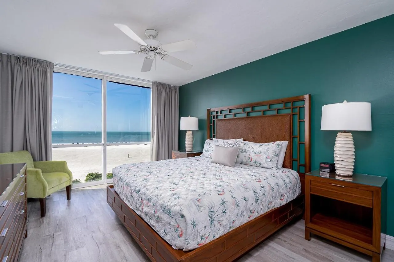 Immaculate Direct Gulf Front 3 Bedroom - Gullwing 505 * Fort Myers Beach