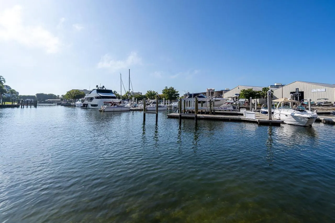 Palm Harbor Penthouse With Marina Views Apartament *