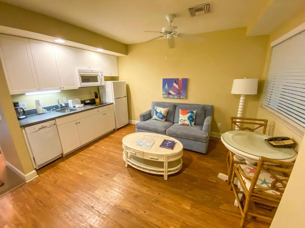 Harbour House At The Unit 213 * Fort Myers Beach