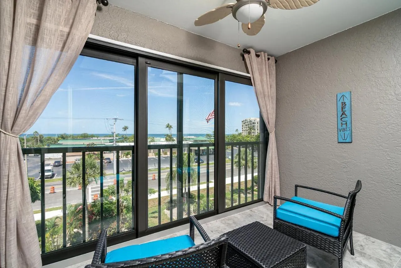 Estero Cove 132 - Beautifully Updated!! *