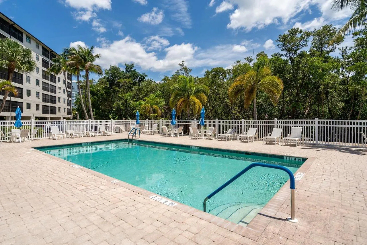 Estero Cove 132 - Beautifully Updated!! Apartamento *