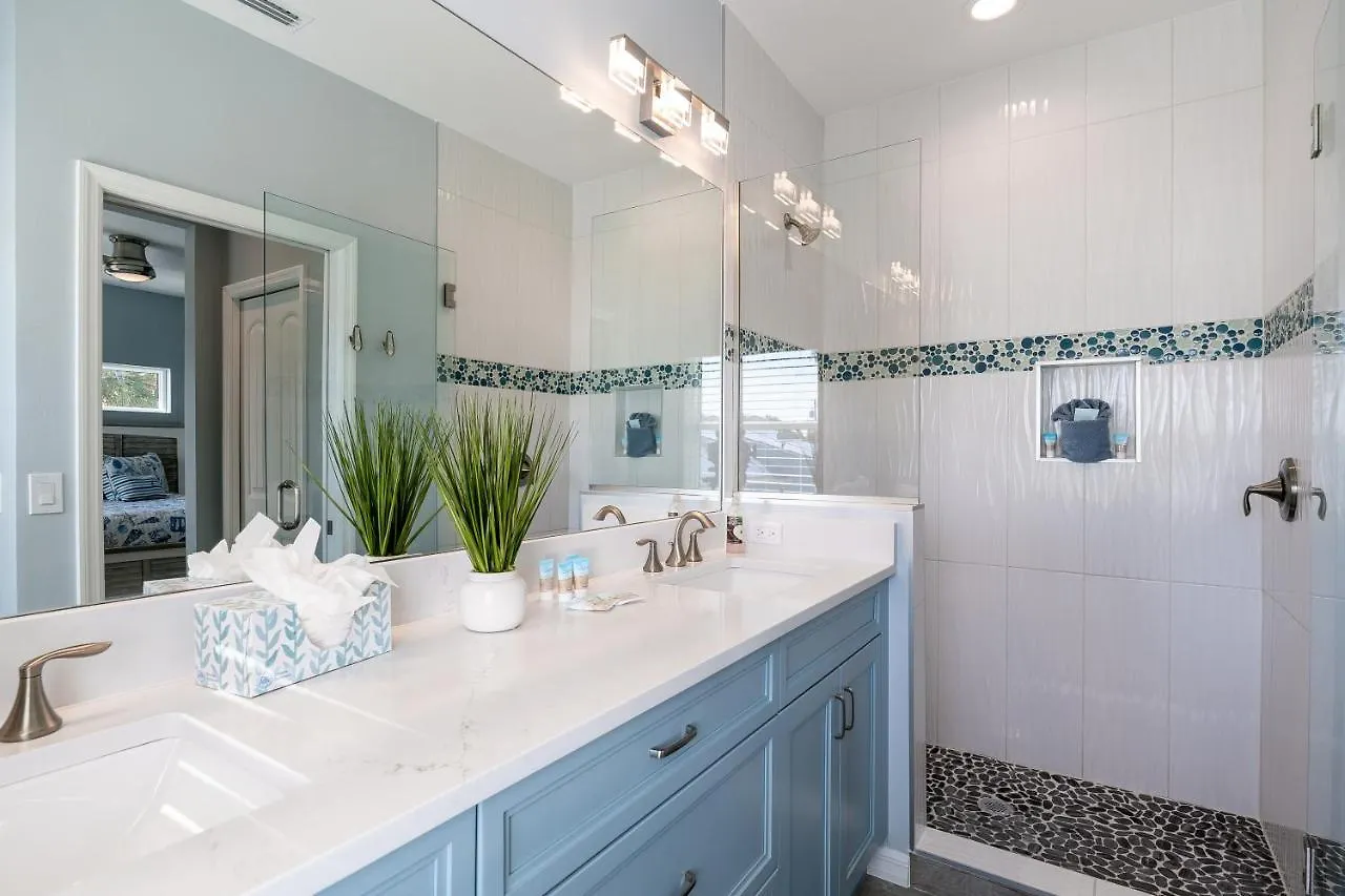 Tatil Evi 233 Delmar Avenue - Beautiful Private Pool Home