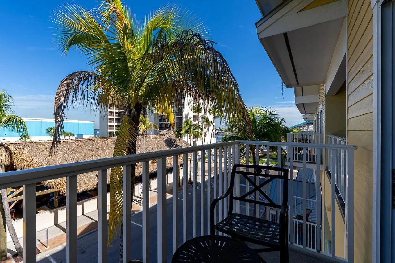 Harbour House At The 303 *