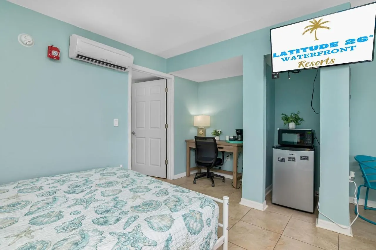 Latitude 26 Waterfront And Marina מוטל 3*