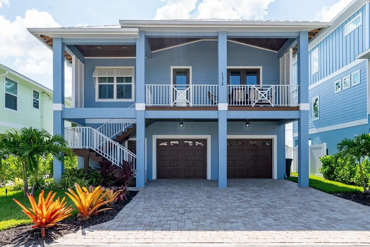 134 Pearl St Fort Myers Beach