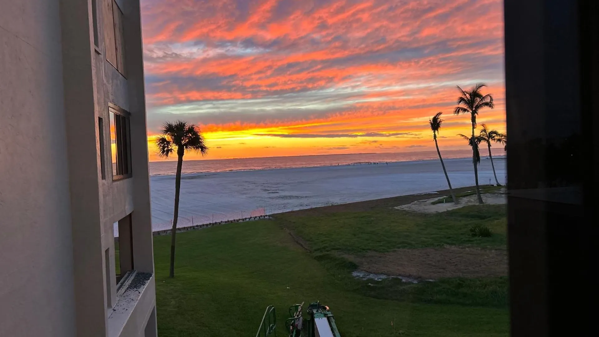 Always Summer On A White Sandy Apart Otel Fort Myers Beach