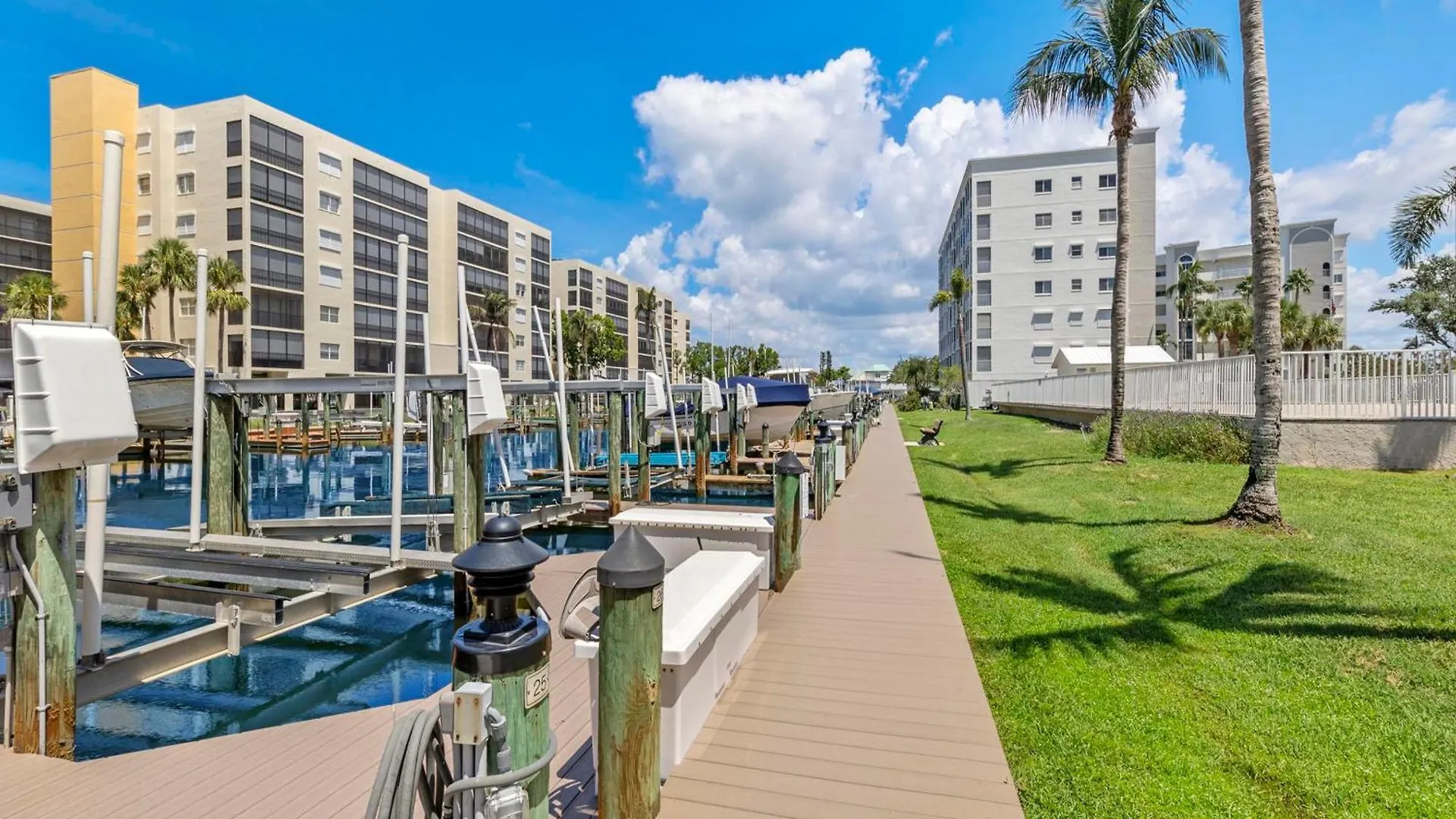 Casa Marina 224 *