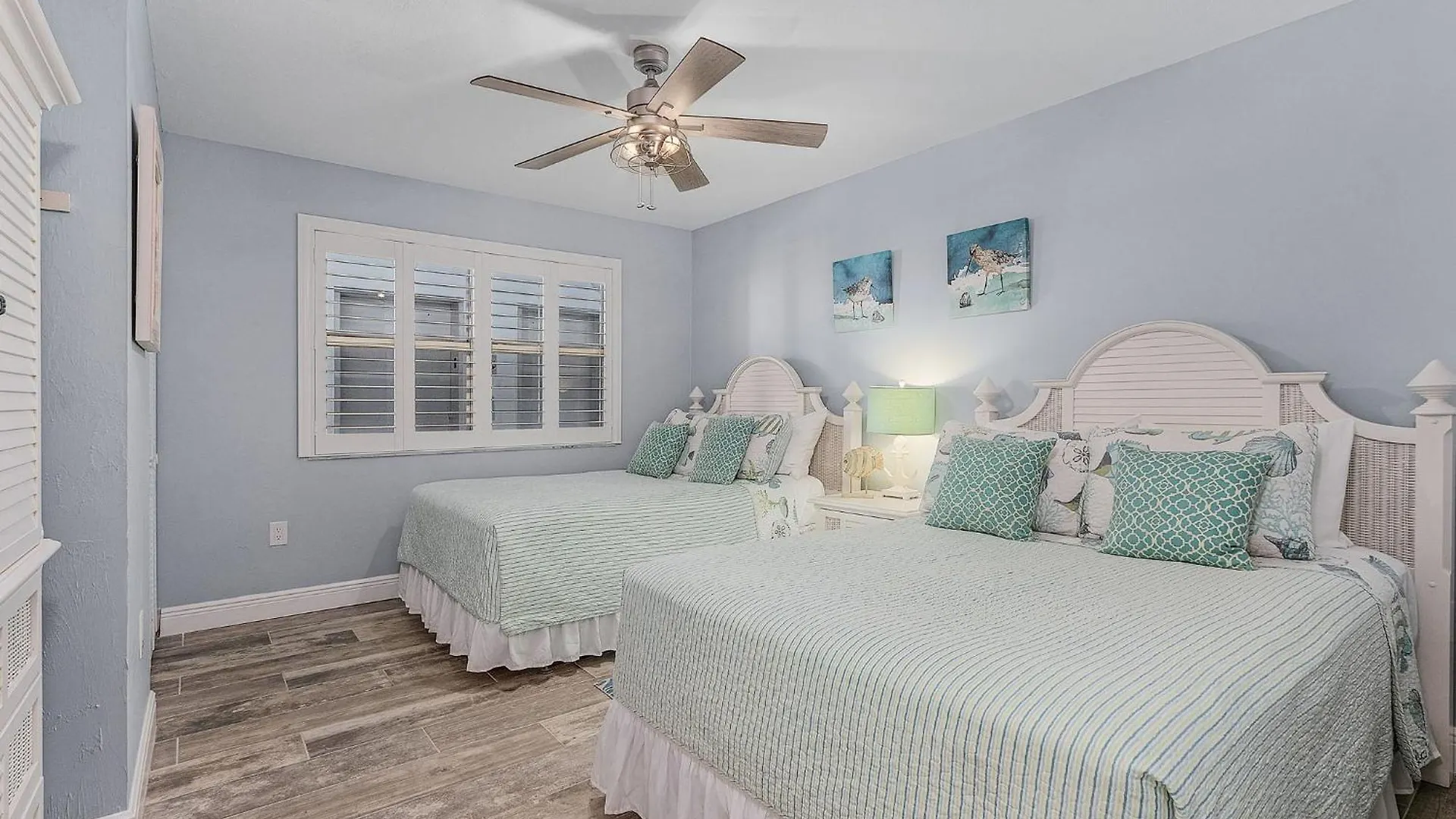 # 304 - Bogo24 * Fort Myers Beach
