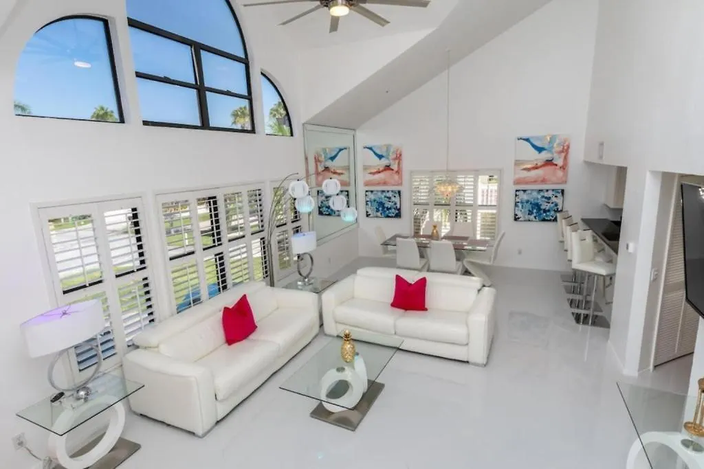 Blue Lagoon Estate Tatil Evi