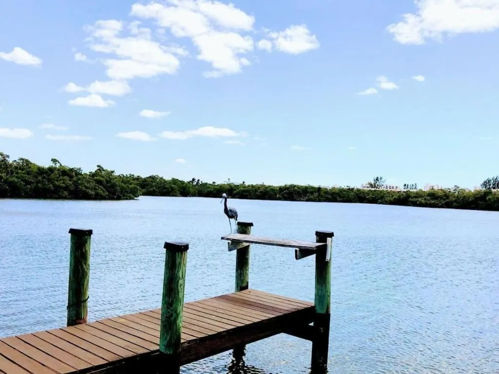 Blue Lagoon Estate * Fort Myers Beach