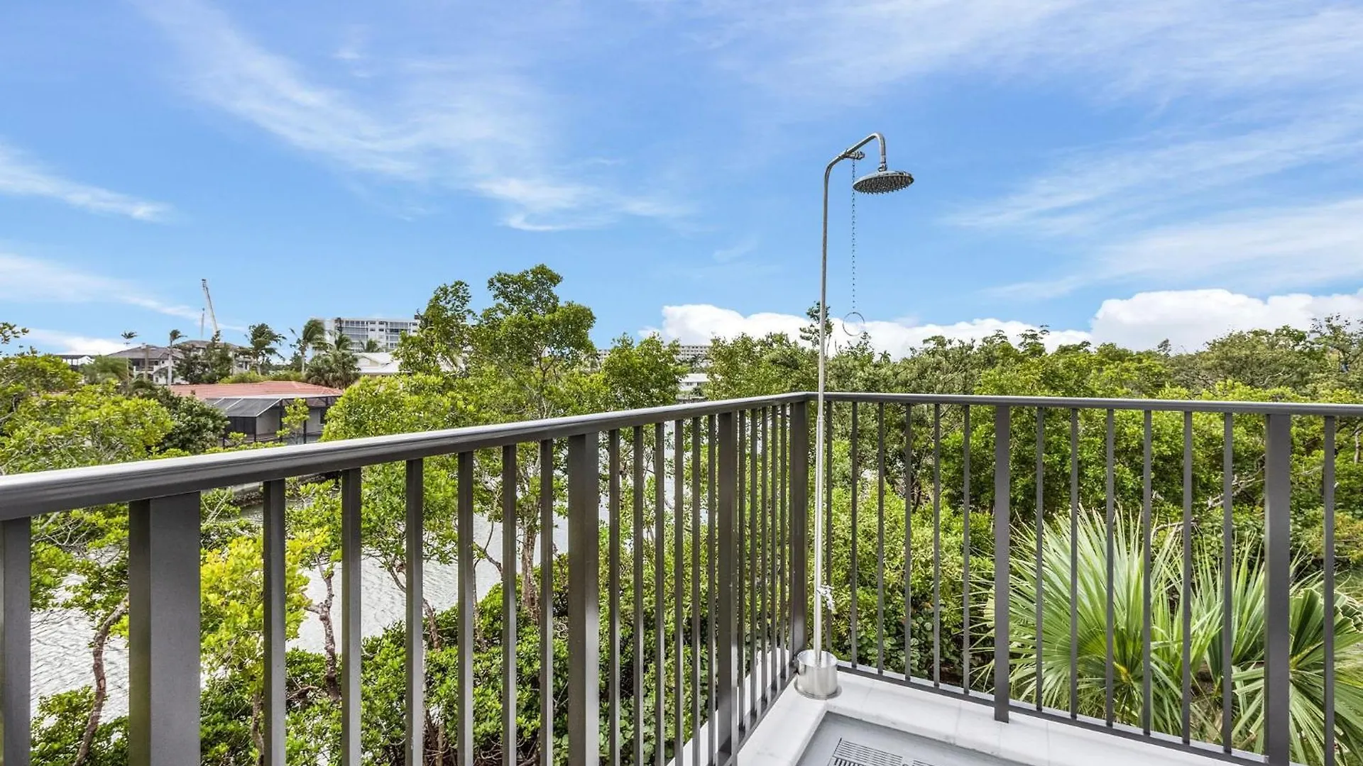Grandview #603 - 4142 Bay Ln דירה *