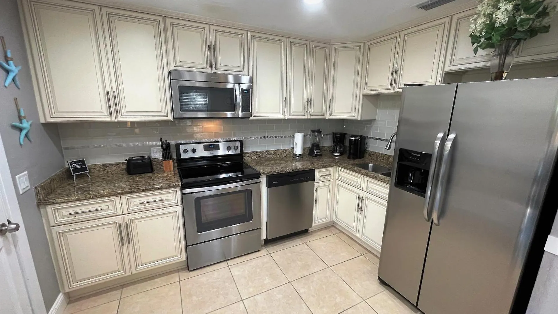 Appartamento Stylish And Modern 2 Bedroom, 2 Bathroom. The Mermaid Suite. *