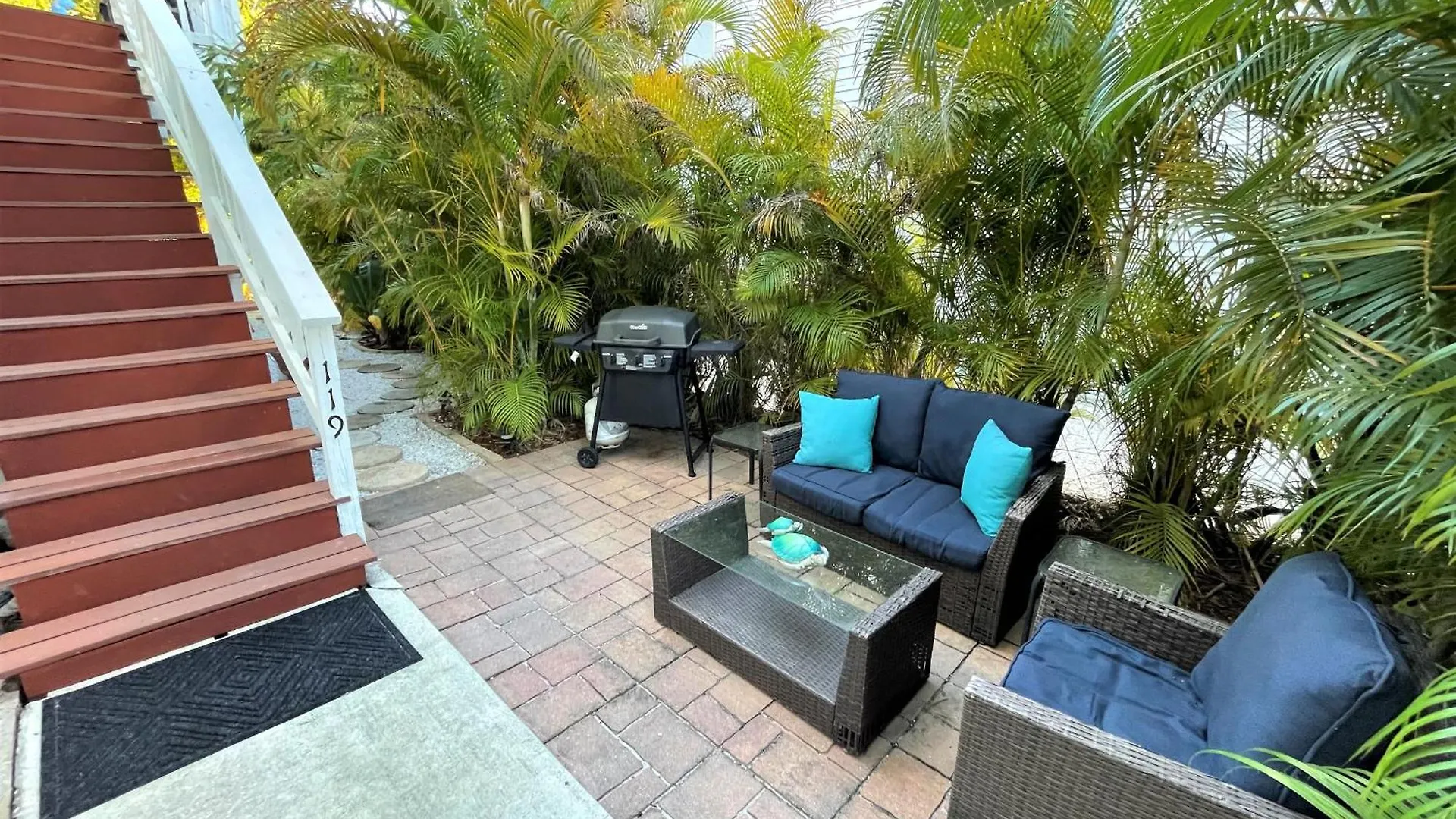 One Block To The Beach! 2 Bedroom 2 Bath. The Seahorse Suite. Apartamento *