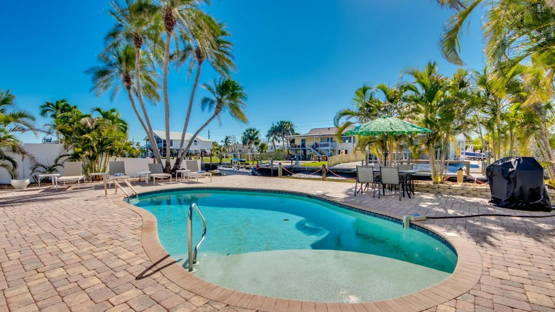 Dollar 4 Fort Myers Beach