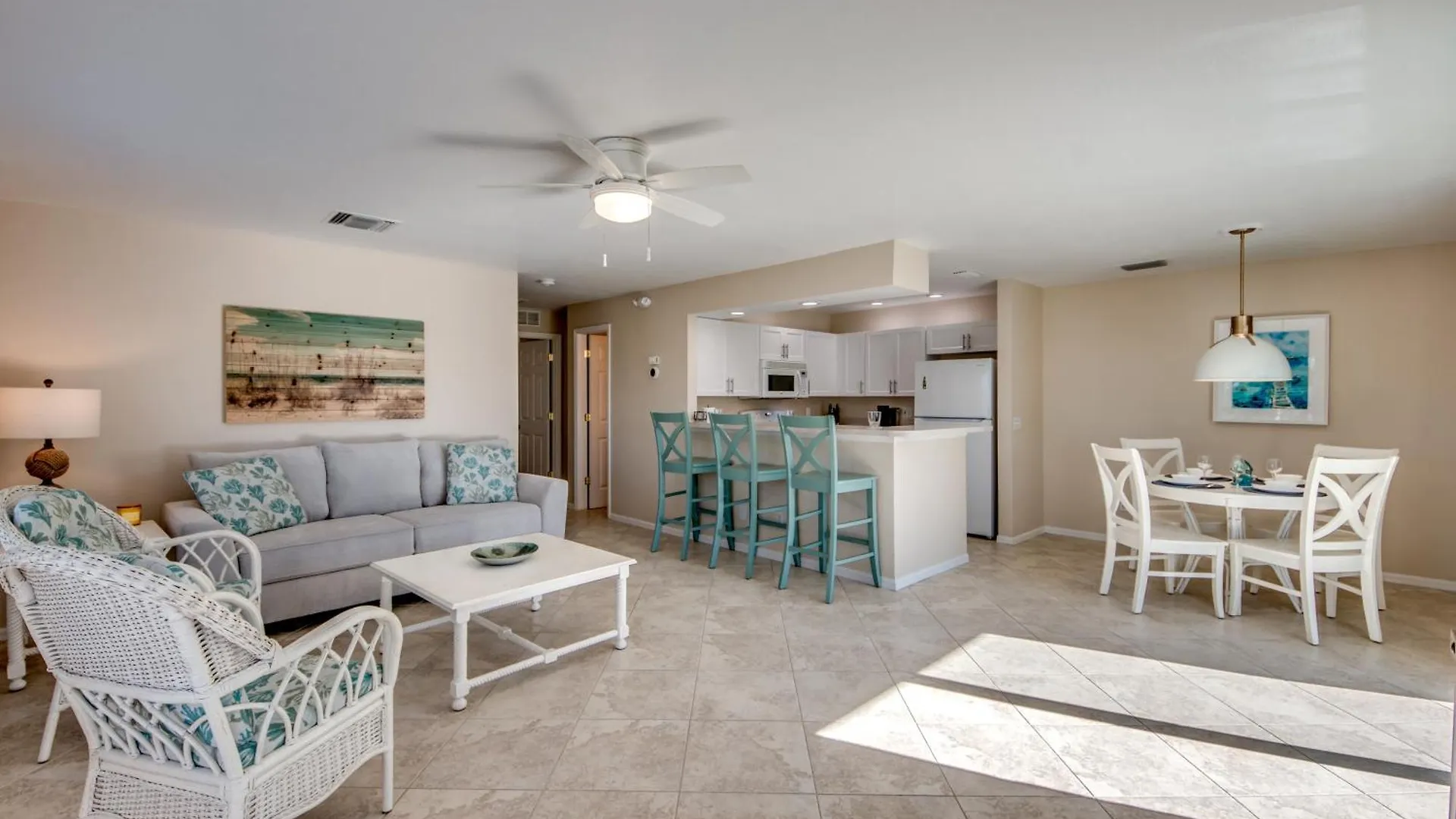 Dollar 4 Villa *