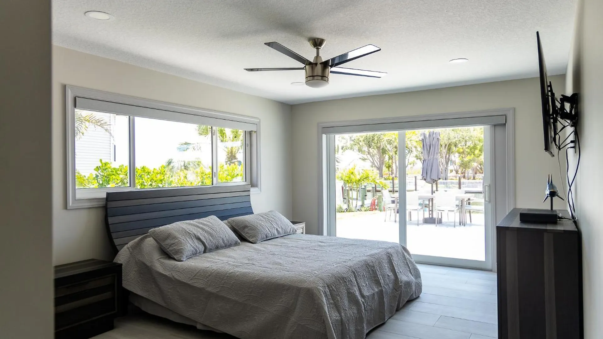 Semesterbostad Luxury Waterfront Getaway At Myers C2 *
