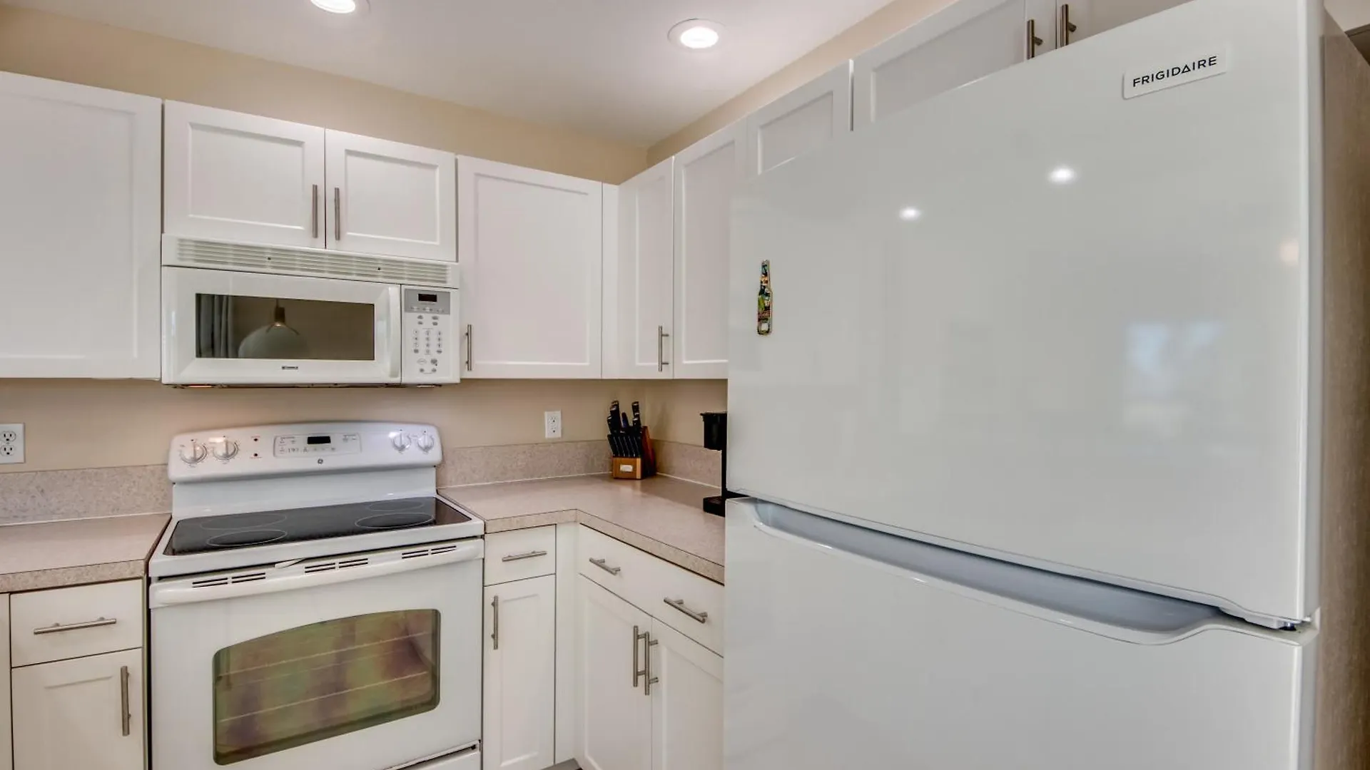 Dollar 4 * Fort Myers Beach
