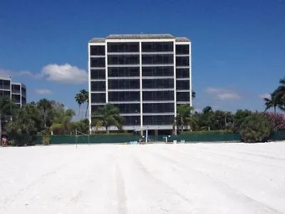 Hilton Grand Vacations Seawacht On The Bay מלון 4*