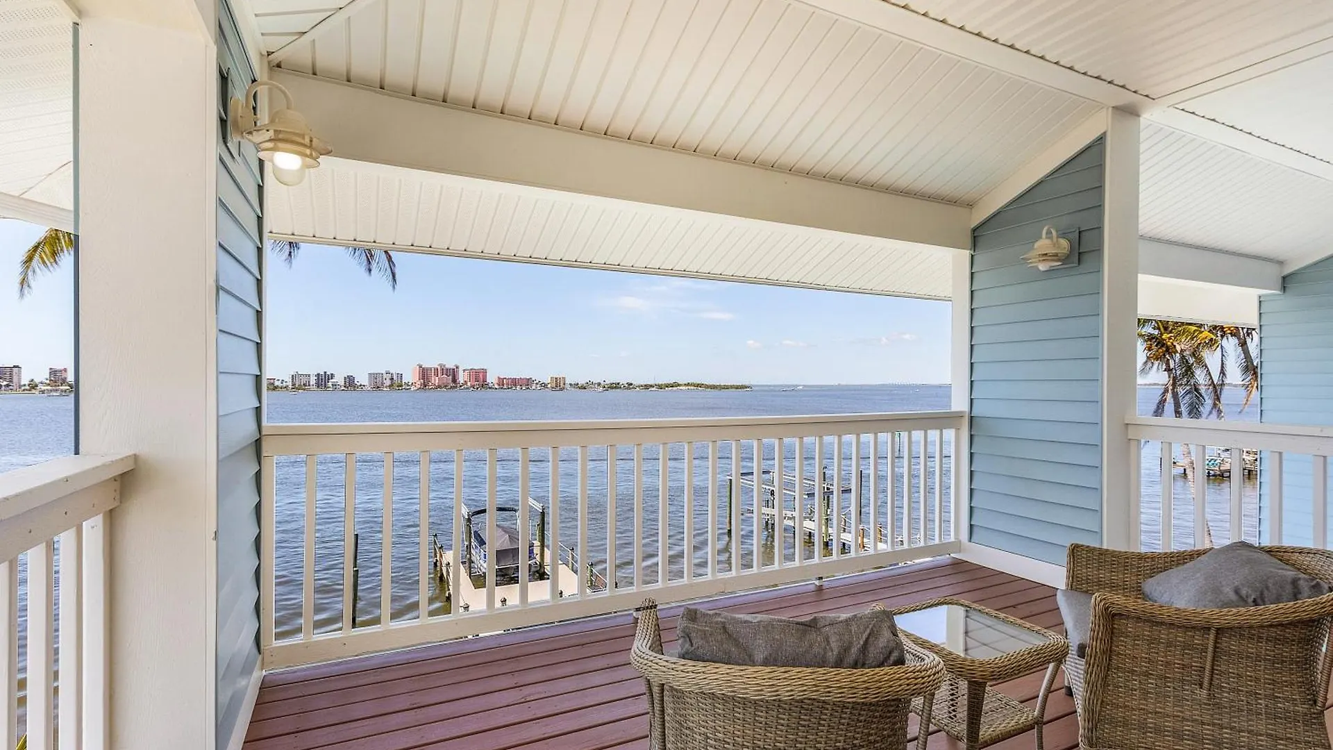 Sea Breeze Bay - 950 San Carlos Drive Fort Myers Beach