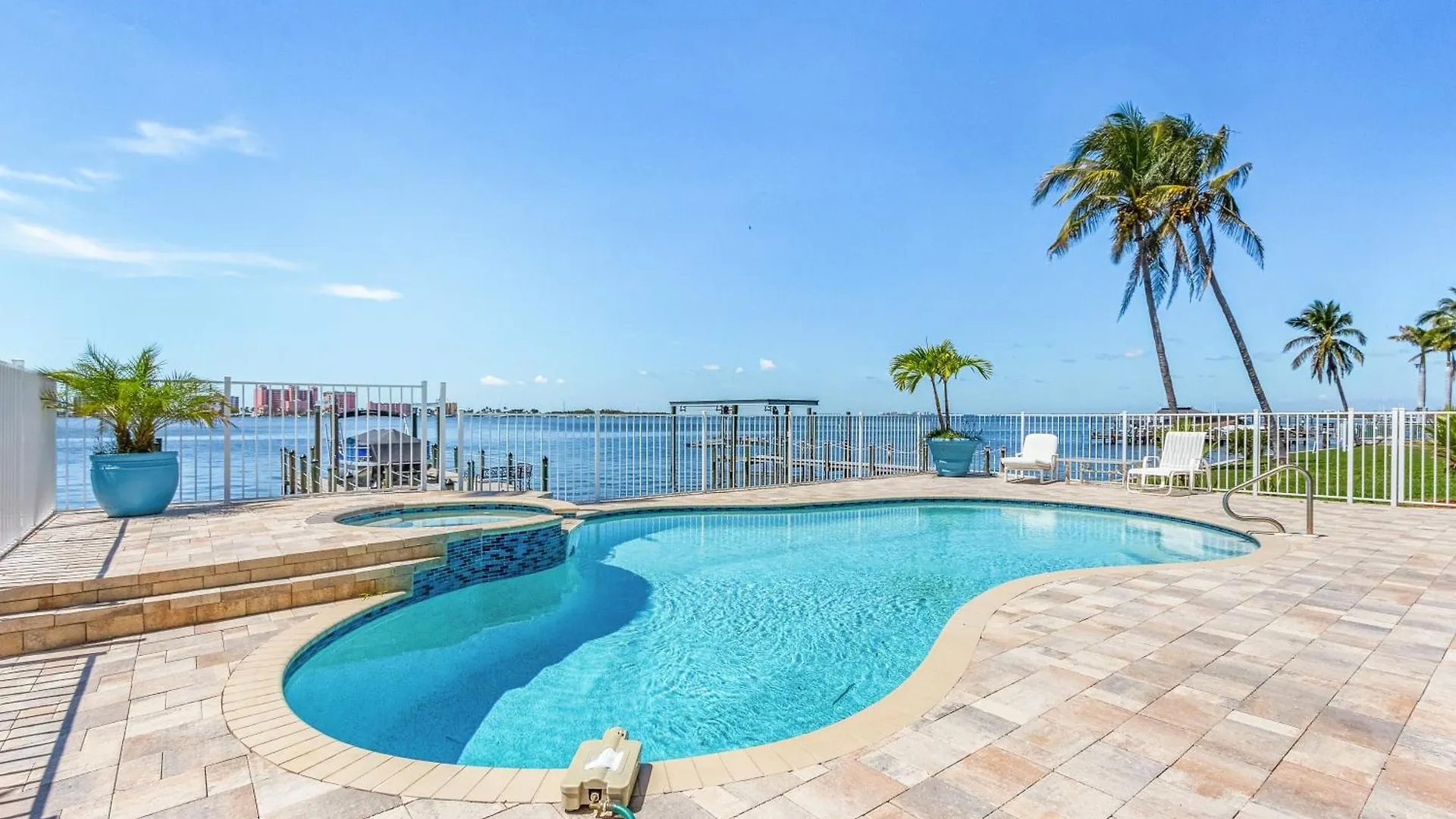 Sea Breeze Bay - 950 San Carlos Drive Σπίτι διακοπών