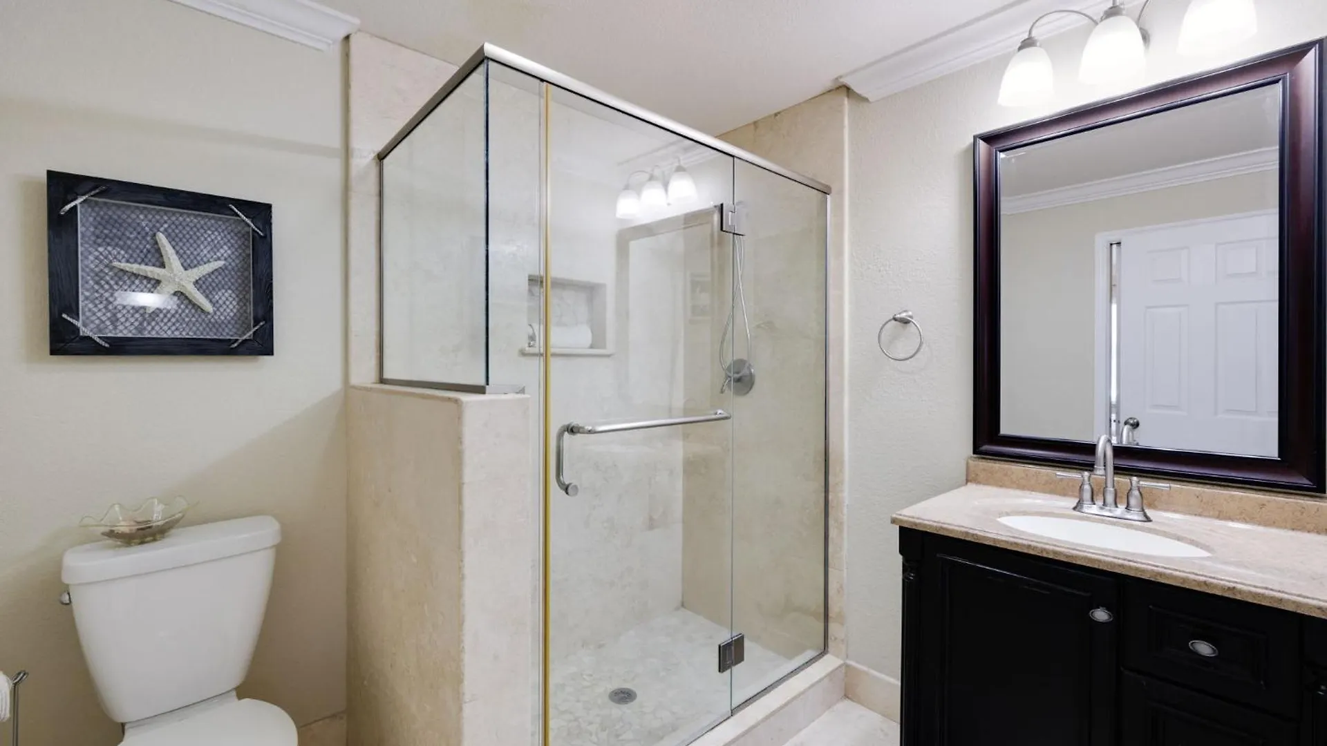 Gorgeous Near With Pool And Apartamento *