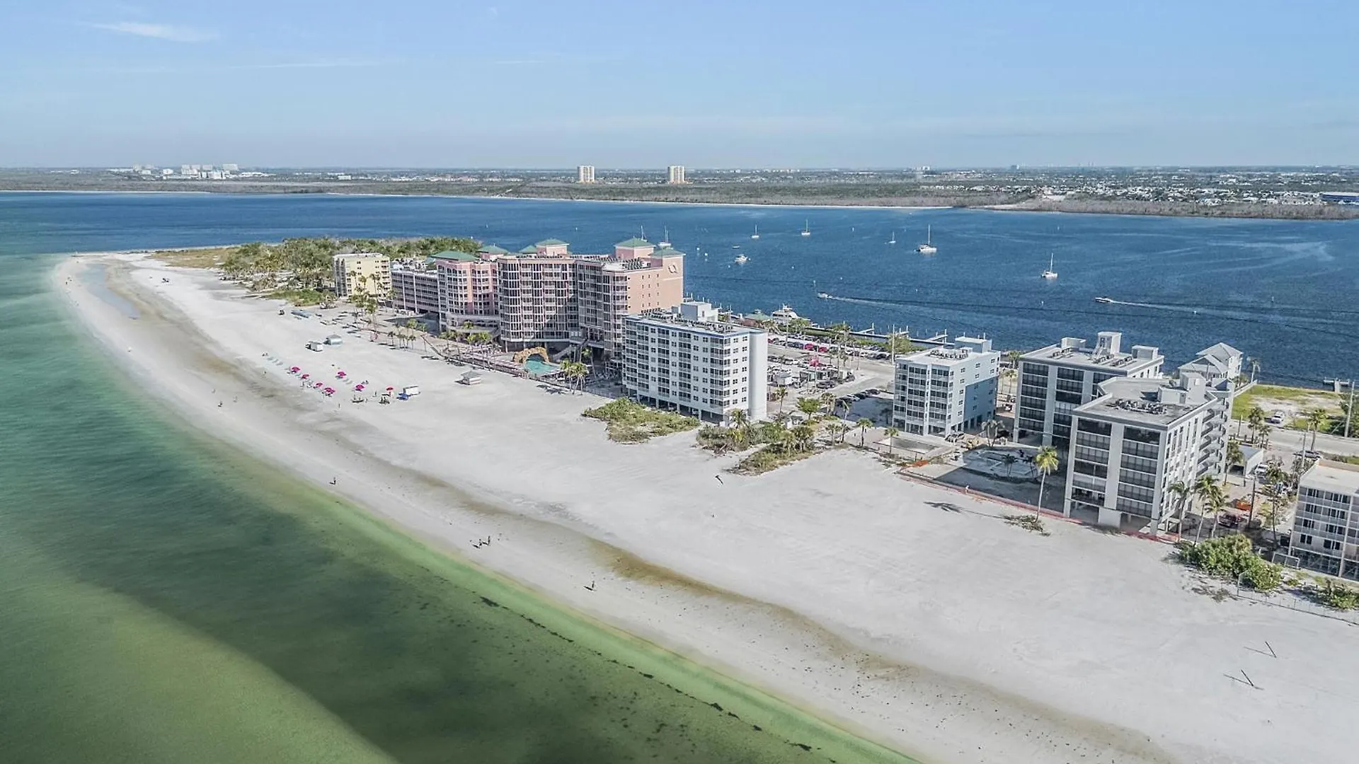 -fantastic Gulf Front North Of The Pier-