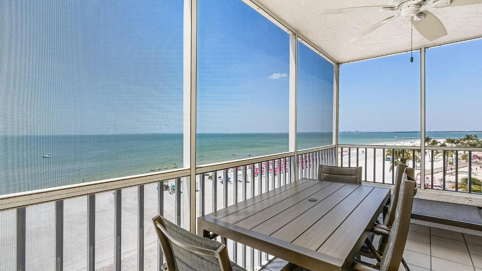 Fantastic Gulf Front On The North End Of The Island - # 504 شقة