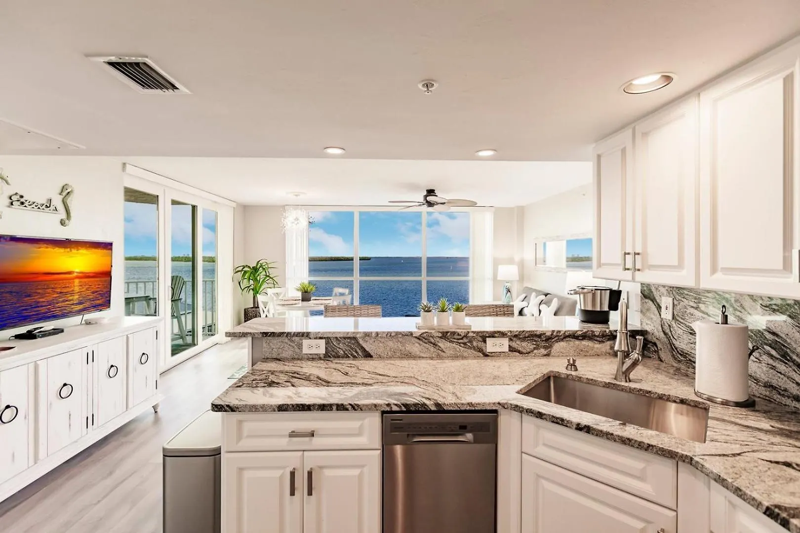 شقة Southern Comfort - Updated Waterfront