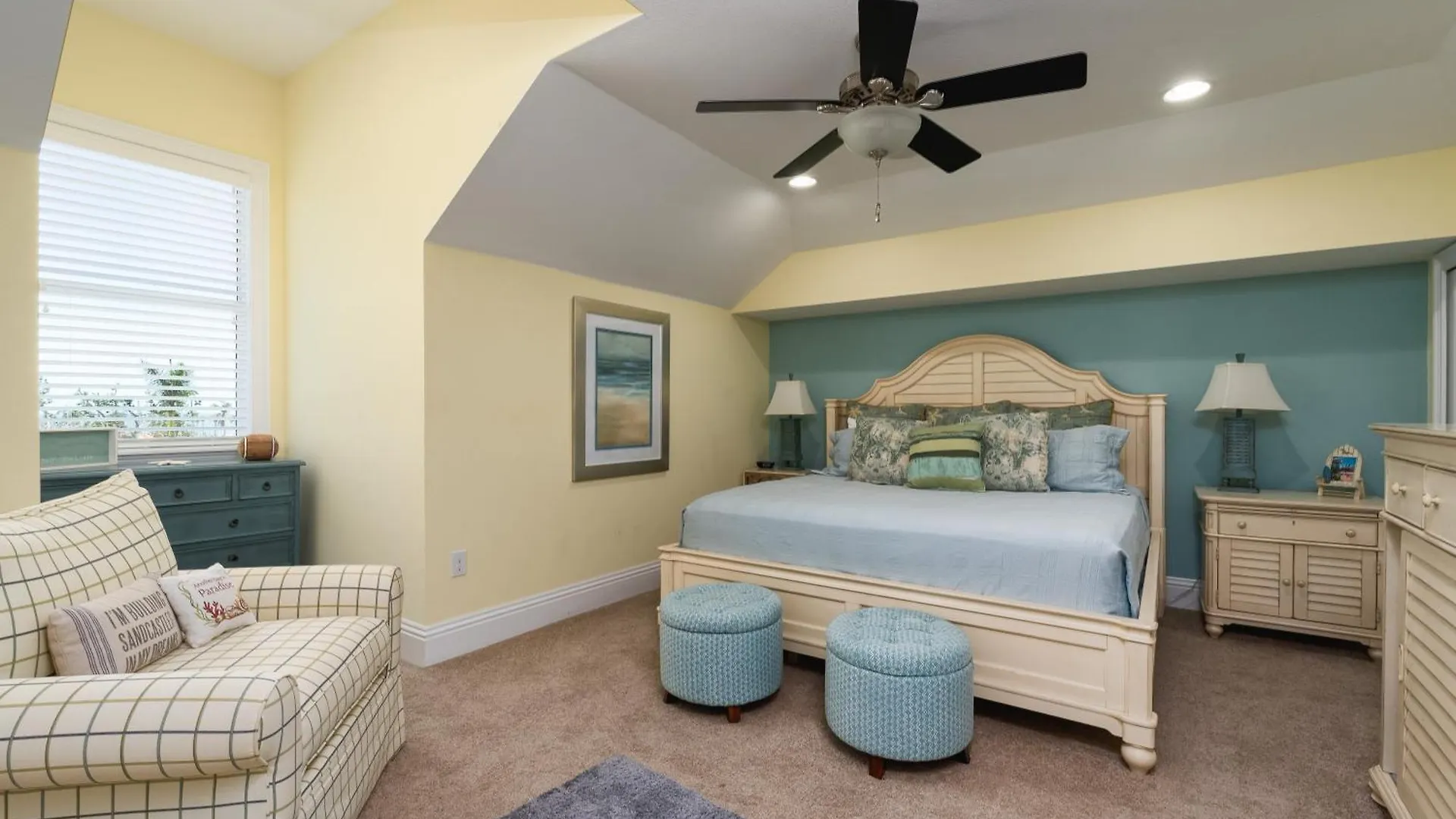 Beautiful With Private Pool On The North End Of Myers Beach! *