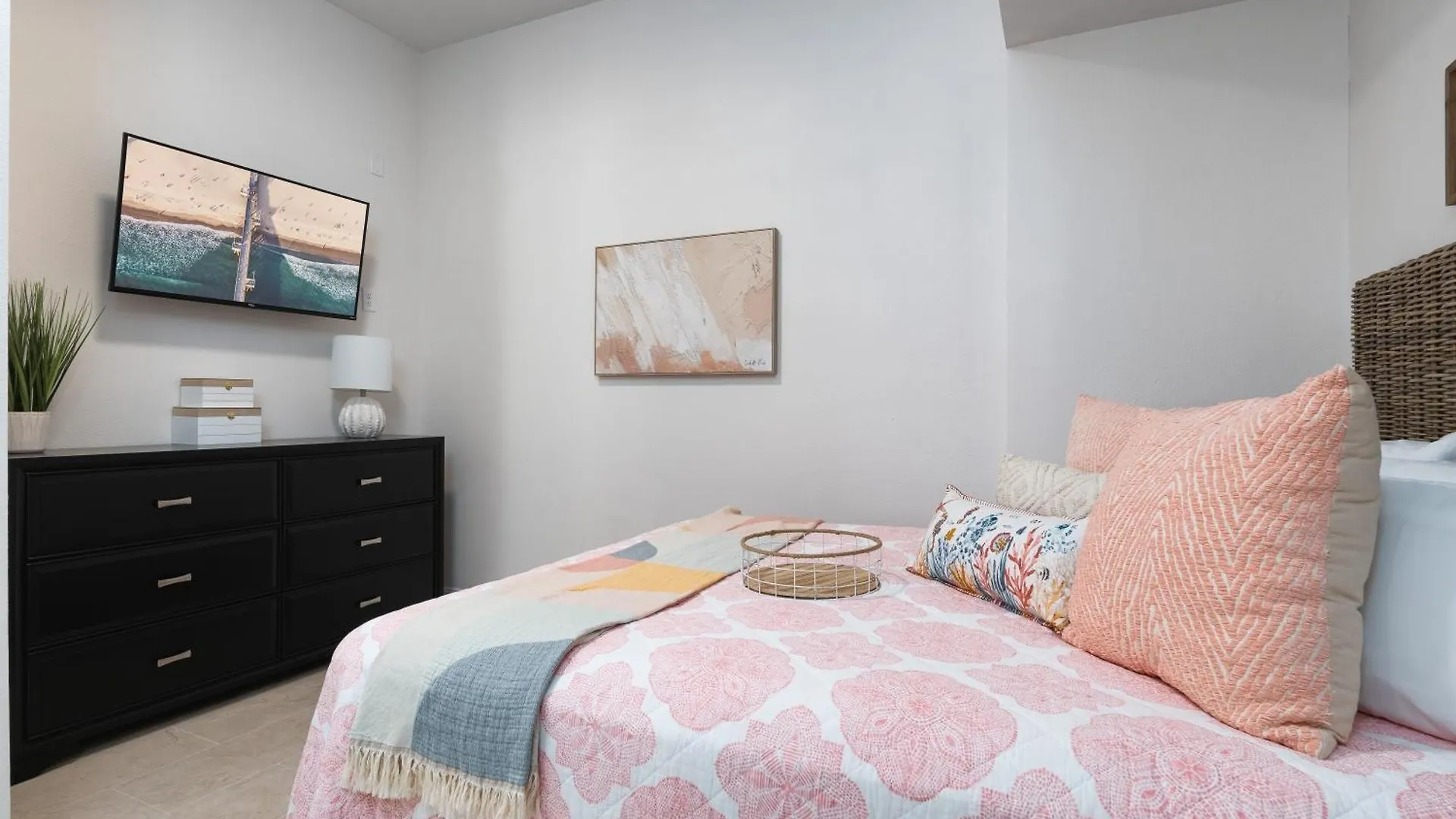 Beautiful With Private Pool On The North End Of Myers Beach! 迈尔斯堡海滩