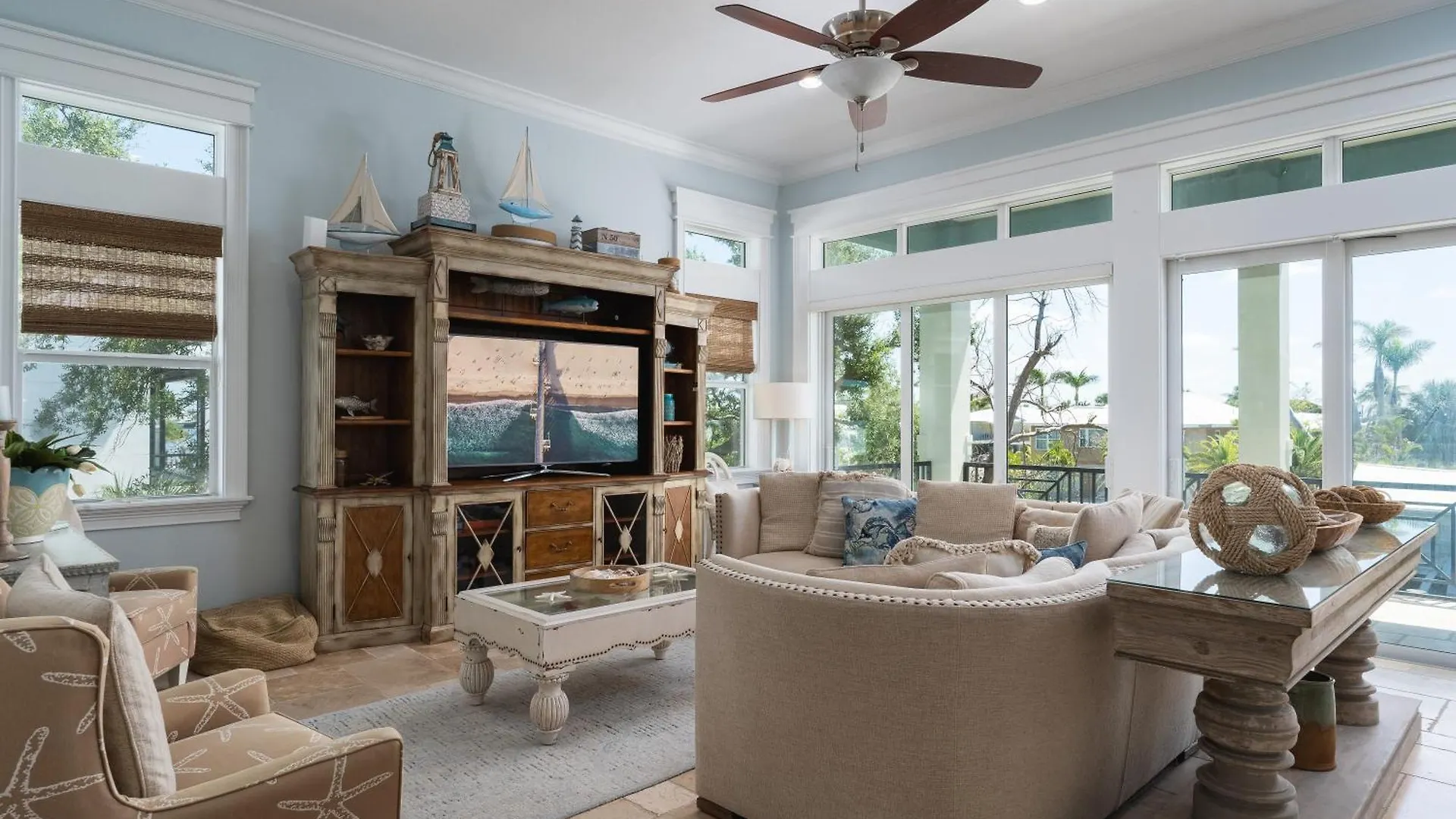 Beautiful With Private Pool On The North End Of Myers Beach! * 迈尔斯堡海滩